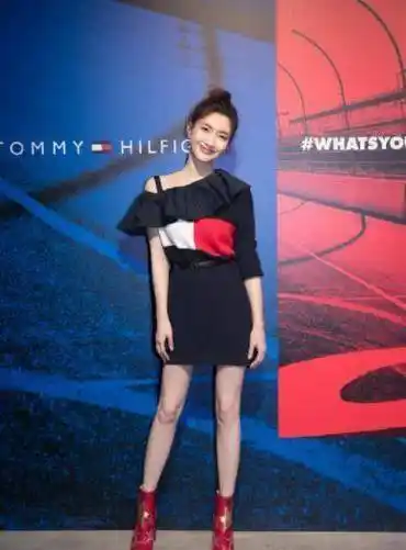 原创33岁江疏影不化妆长啥样关掉十级滤镜大型脱粉现场来了