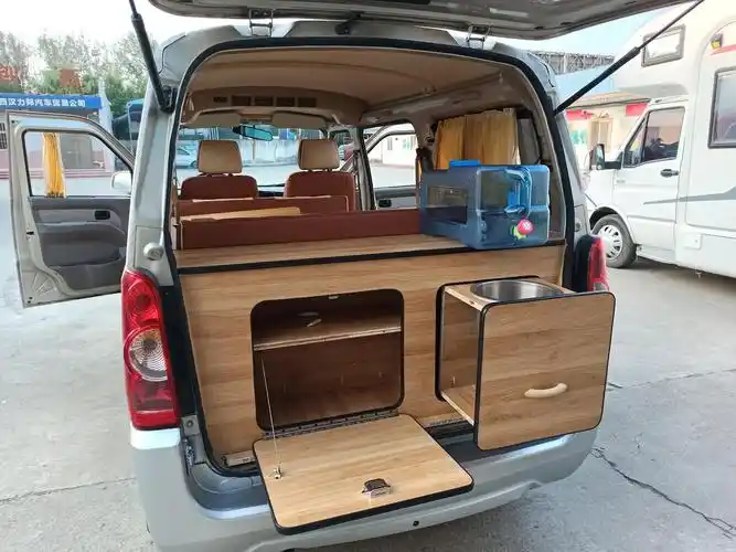 五菱神车也能改装成小床车_五菱宏光车友圈_懂车帝