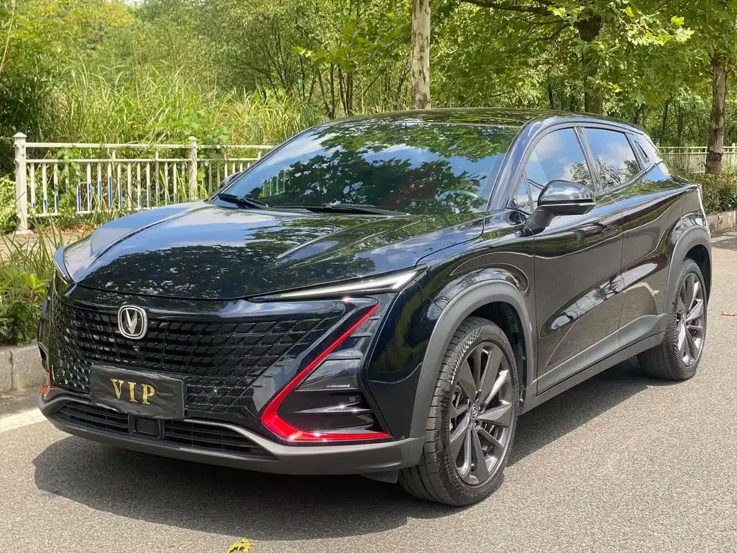 长安uni-t,飞机档1.5t蓝鲸动力.21年4月#长安un - 抖音