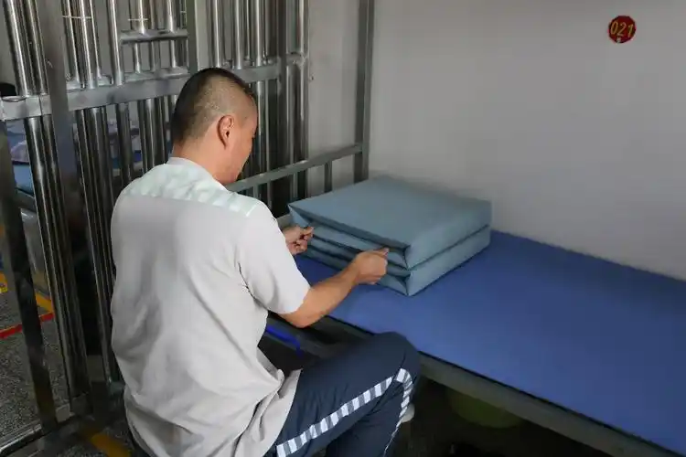 王武监狱全面启动罪犯规范化专项教育活动