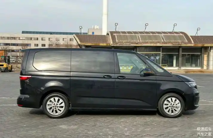 终于开始在mpv领域发力!大众迈特威t7抵达港口,你期待吗