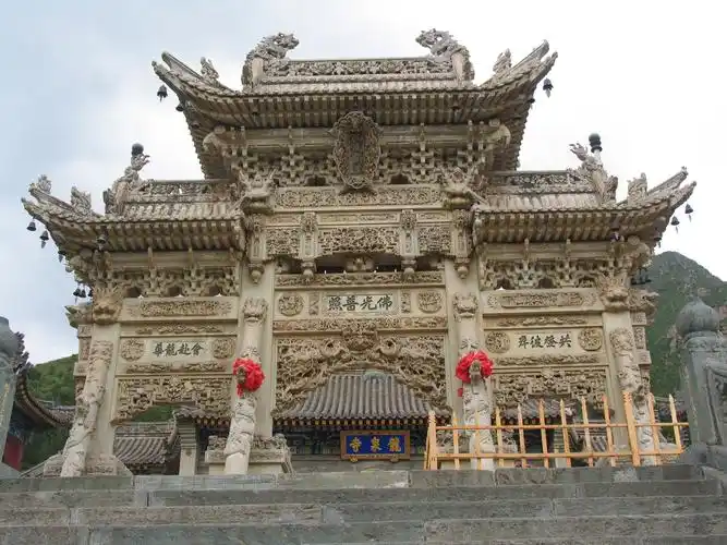 山西五台山简介 山西五台山遗产类别-进行号