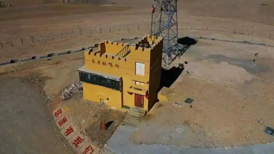 【新春走军营】查果拉哨所 高原官兵的新春色彩_岗巴县