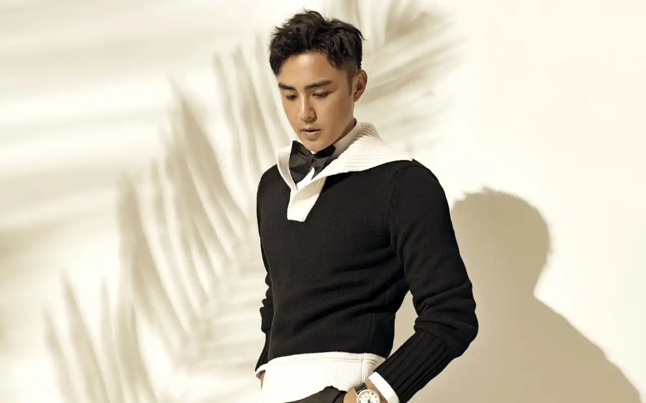 魅力男神明道帅气写真