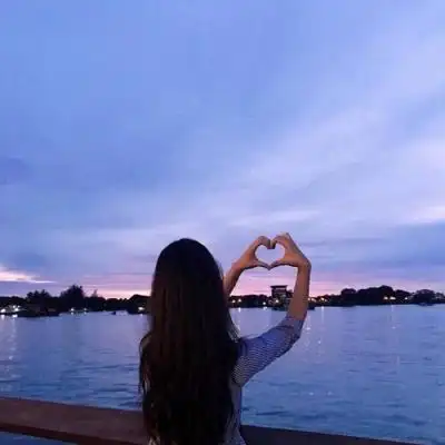 韩国热门好看女生微信背影头像 我冷酷无情全都拜你所赐