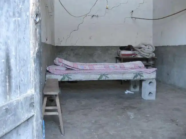 穷人家庭出身的我们没必要因家境而自卑,努力就有希望