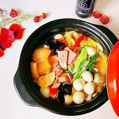 我心中的冬日限定 冬日肉皮什锦砂锅