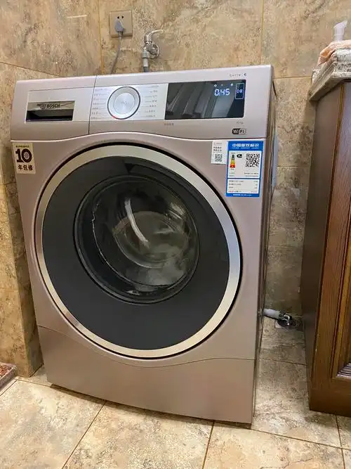 博世(bosch) 10公斤大容量变频滚筒洗衣机全自动 家居互联 健康除菌