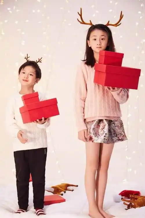 田亮和女儿一起合影,森碟气质绝佳,少女范十足_网友_孩子_时候