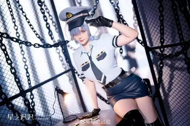 cos##蕾姆#  73152月计划b套,全正片80p77自拍21p7315