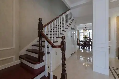 三转楼梯设计效果图