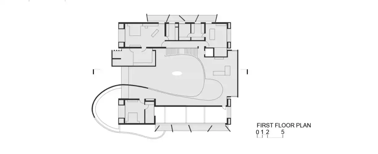印度混凝土住宅,转译莫比乌斯环 / matharoo associates,二层平面图