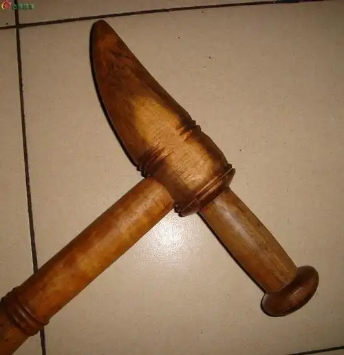 黄杨木拐子兵器