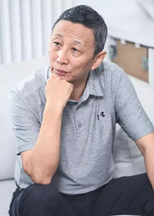 大轰炸|萧锋|剧组_新浪新闻