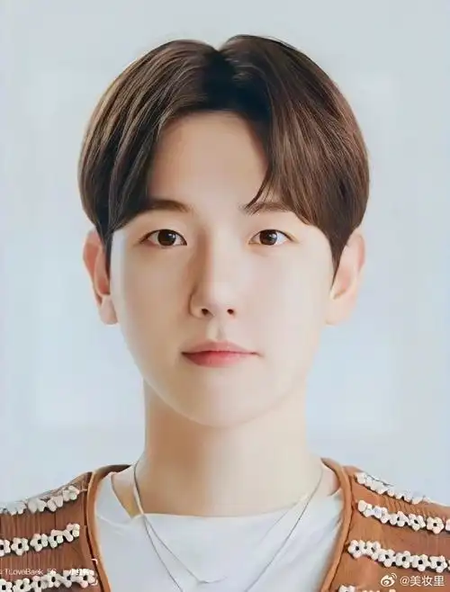 边伯贤 证件照合集