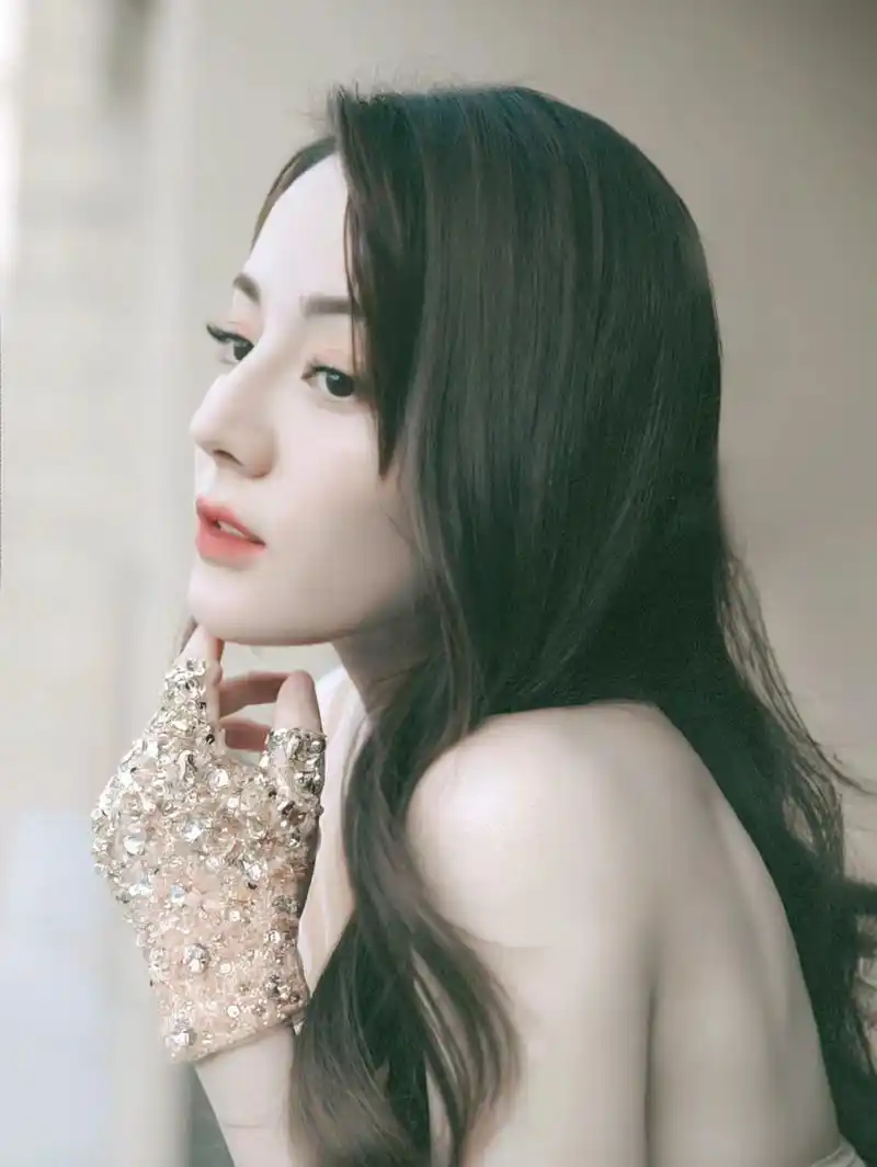 咱们90后小花94们也太美了吧,颜值演技双双在线,有没有你的最爱呢?