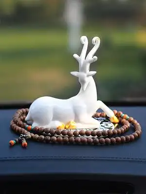车载摆件汽车内饰品一鹿平安车饰创意个性高档男车上装饰用品大全