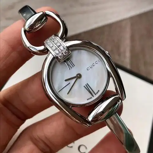 gucci古驰时尚女表精致马蹄链表径28mm首饰与手表的完美结合上手优雅