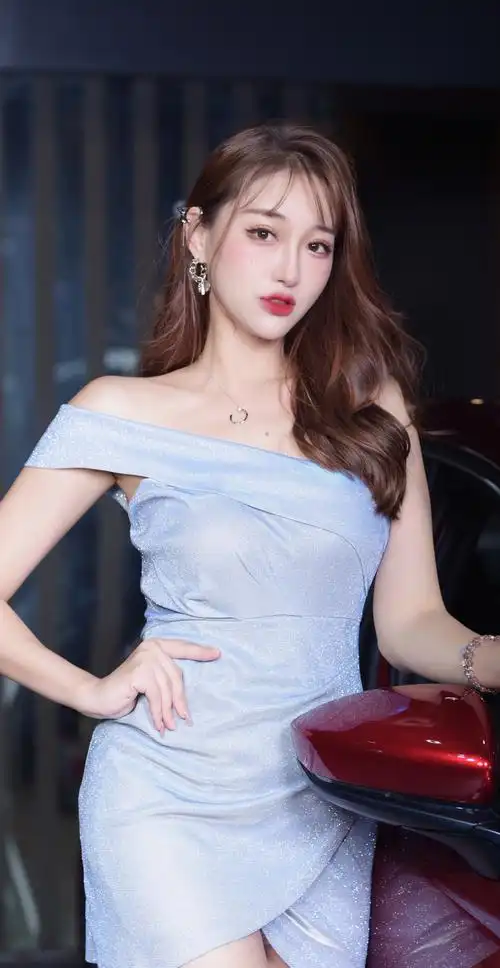 抖音网红壁纸女生 热门图片-美女壁纸 - 壁纸之家