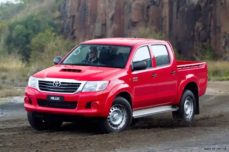 【车型图库】 活动图片_丰田 hilux sr 四驱双排皮卡_商车网_商车网