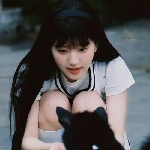 赵露思桑稚头像#我们的桑稚真的还可爱啊,好多都适合截下来当头像,谁