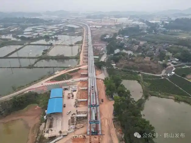 鹤山市交通运输局 提供项目建成后将成为连接古劳镇与龙口镇的一条新