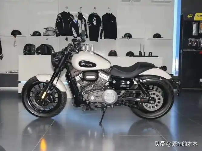 售价3万以内8款国产复古巡航摩托车性能对比