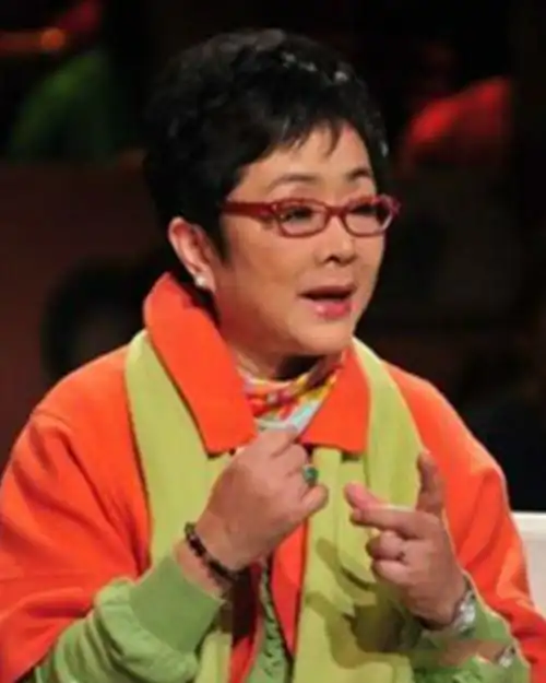 回顾谢莉斯辉煌背后的泪水与坎坷女儿离世后她的晚年生活怎样