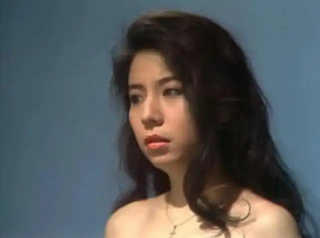 黄家驹去世28年,当初戴白花大闹灵堂的前女友林楚麒,如今怎么样