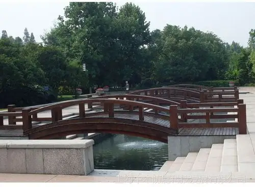 防腐木木桥 防腐木拱桥 花园休闲桥 公园木桥