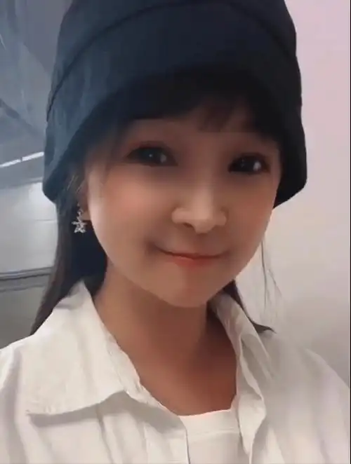 "袖珍女孩"甜甜,身高1米3,体重56斤,她的爱情故事令人羡慕