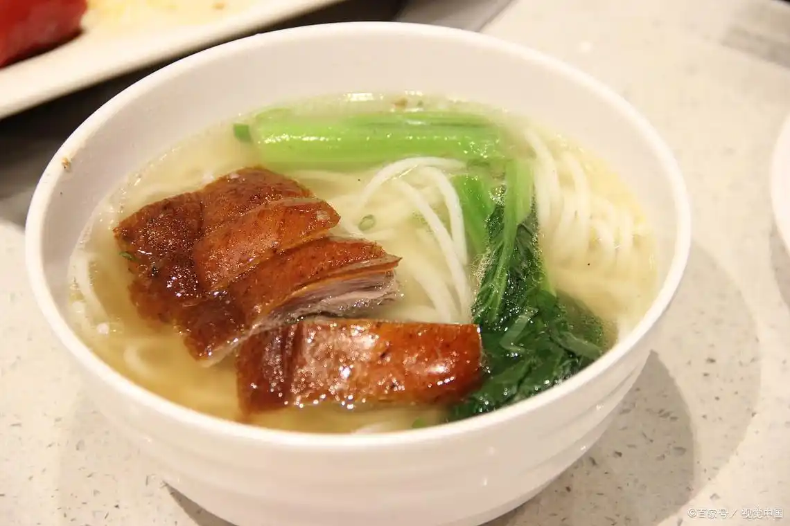 烧鹅濑粉:东莞美食的独特魅力