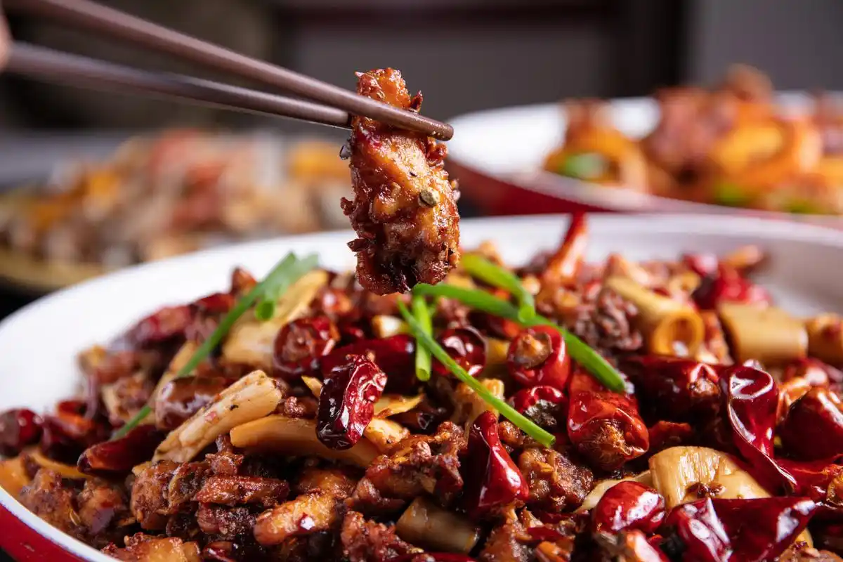 辣子鸡块# 95下面是我的【辣子鸡】食谱分享给大家996993