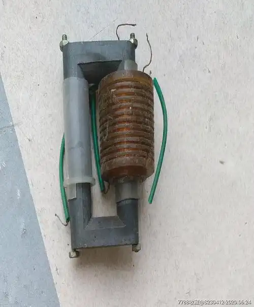 9吋黑白电视机高压包