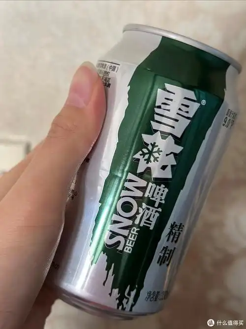 雪花啤酒,品味非凡,好喝无与伦比!