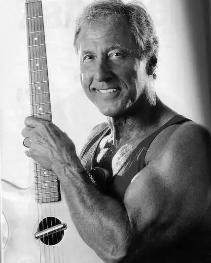 健美传奇人物弗兰克赞恩的不可思议的人生故事