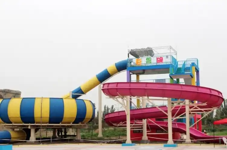 济宁五彩万象城一日游五彩万象城水上乐园一票通