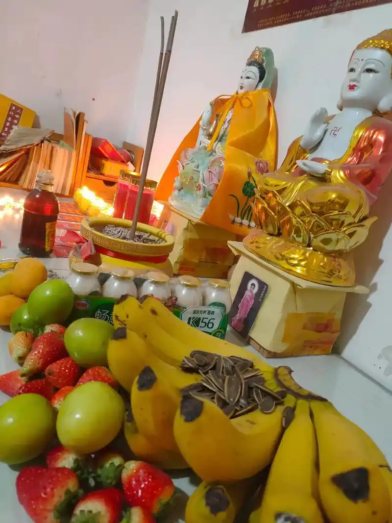 供灯祈福圆满,愿以此功德回向给咱堂口接过缘的人,还有所有粉丝 - 抖