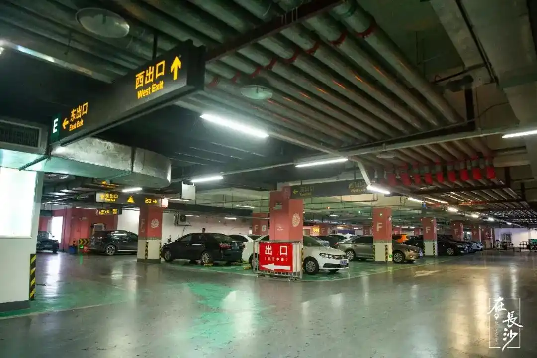 长沙地标级商场停车大盘点