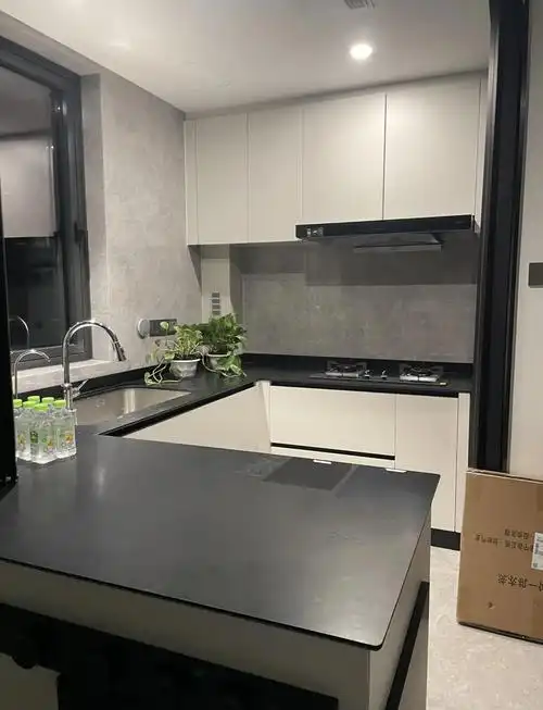 黑石英石台面优缺点