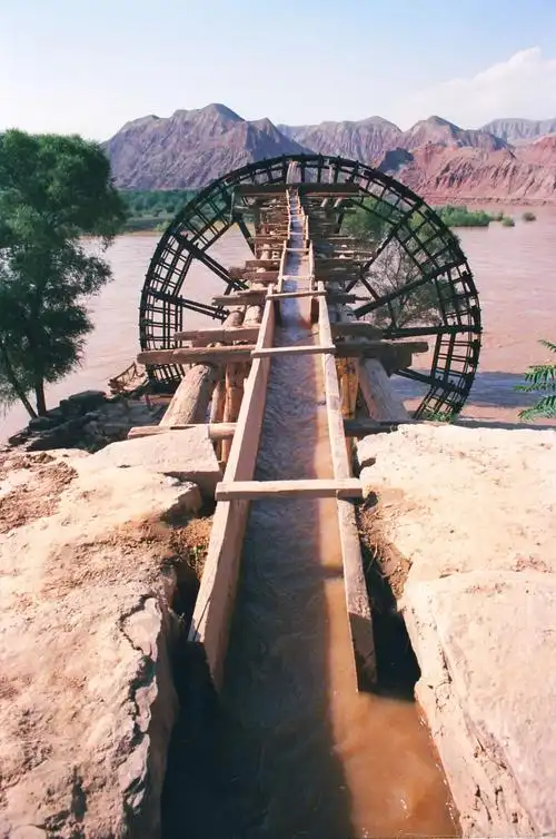 黄河水车之都……兰州