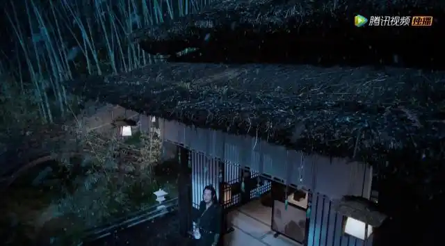 月余后,金光瑶来找蓝曦臣,将出入云深不知处的玉令还给了他