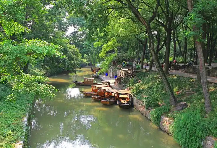 p>虎丘山风景名胜区位于 a target="_blank" href="/item/苏州古城