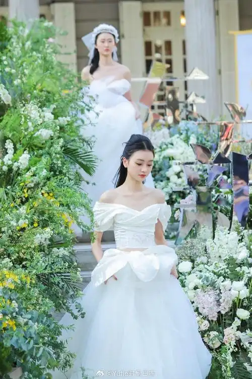 aw2024lanyu蘭玉##春风拂面##2024上海时装周##兰玉高级礼服
