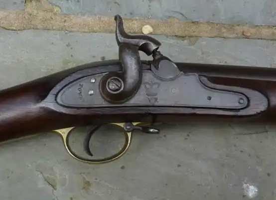 令人唏嘘东方还在玩骑射西方从火枪一步步搞出了加特林