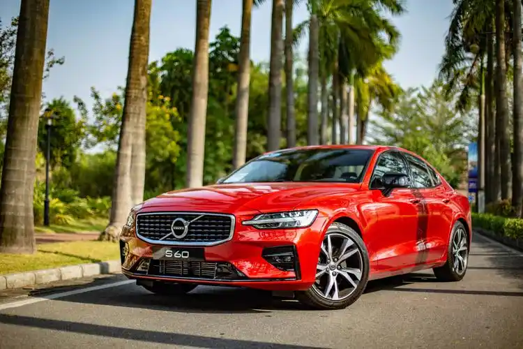 2869万元起全新沃尔沃s60上市