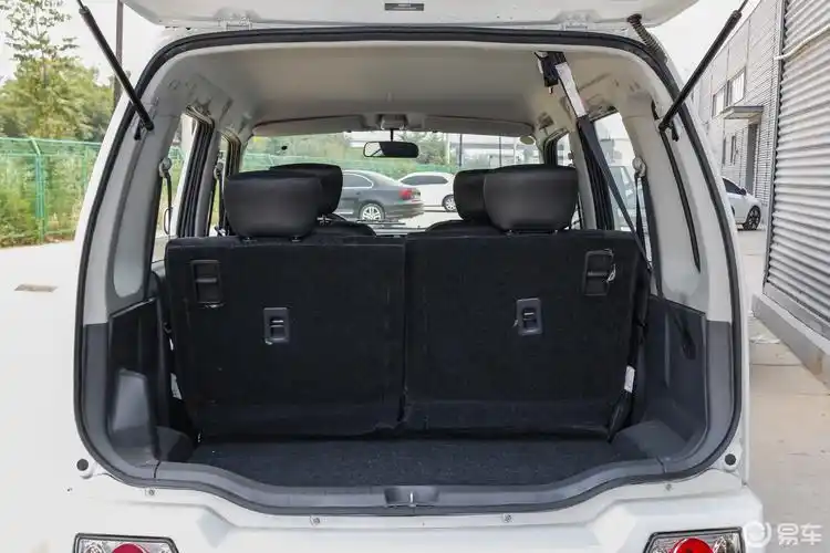 【北斗星2019款1.4l 手动 精致版空间汽车图片-汽车图片大全】-易车