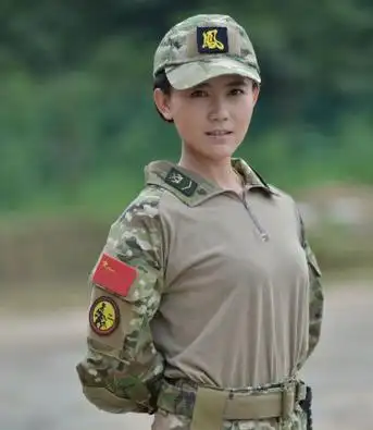 火凤凰曲比阿卓剧照和个人资料 曲比阿卓谁演的