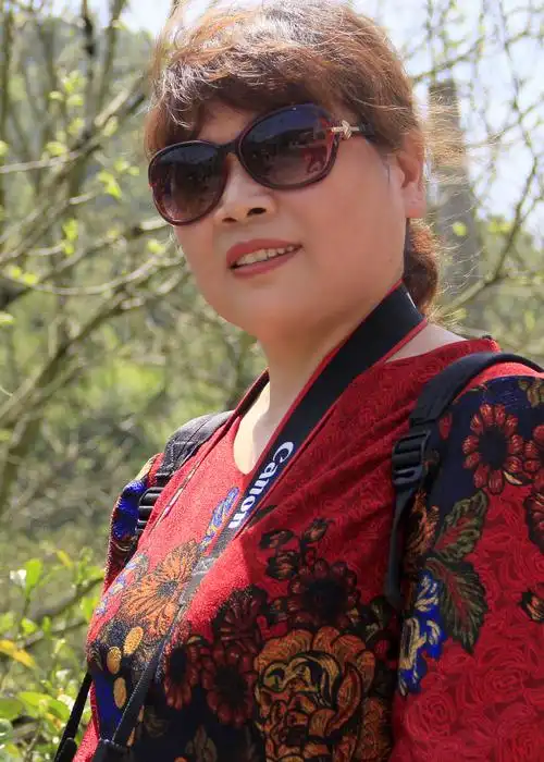 漂亮大妈(拍自一次采风活动的同伴)