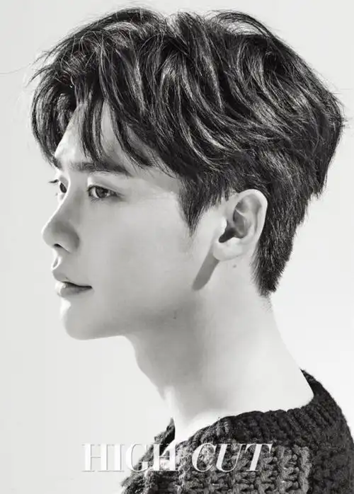 李钟硕 #二硕 #侧颜 #欧巴 #头像 #壁纸 #锁屏 #背景